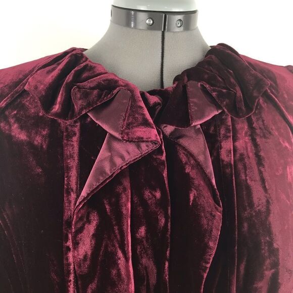 T Tahari Wine Velvet Ruffle Front Blazer Jacket - Picture 4 of 16